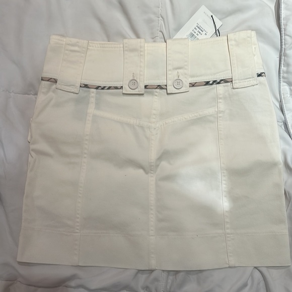 Burberry white linen skirt with nova check detail SZ 4